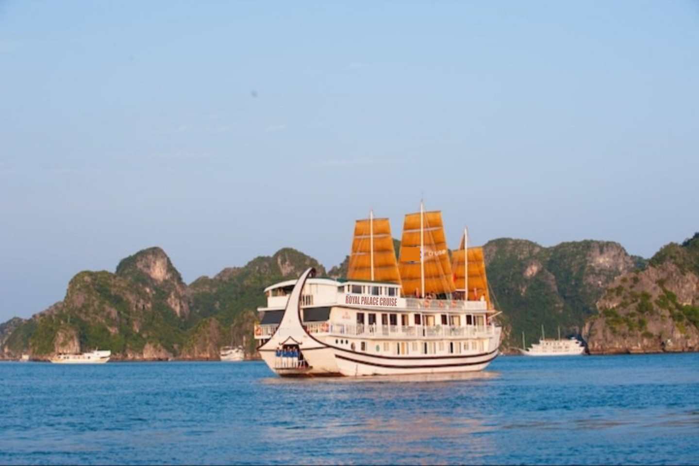 Halong Royal Palace Cruise