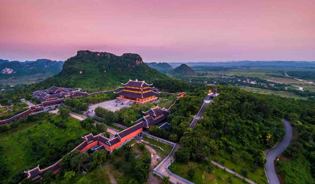  Bai Dinh Pagoda – Trang An cave - Mua Cave
