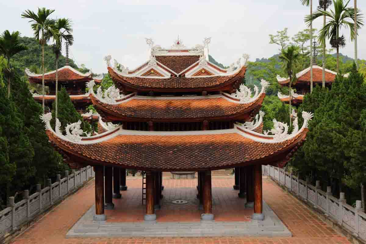 Perfume Pagoda
