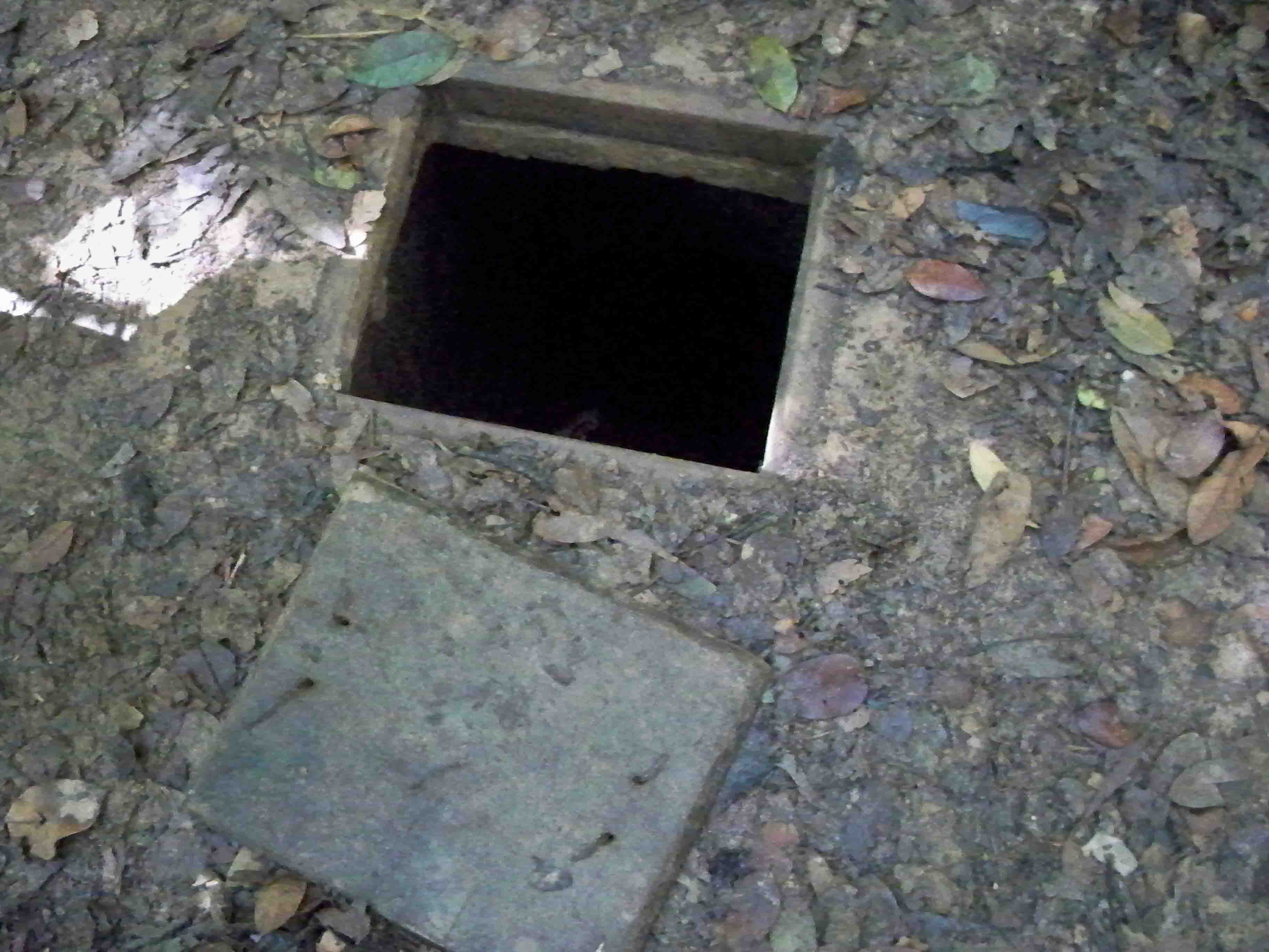 CU CHI TUNNEL HALF DAY